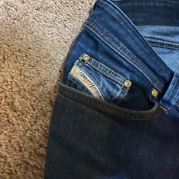 Diesel Levan 29x30 - Picture 5 of 8